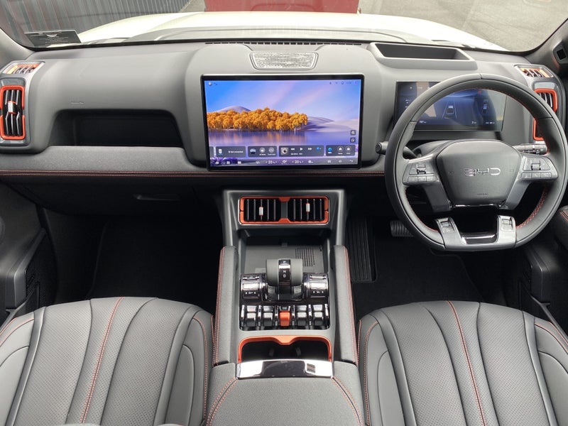 2025 BYD Shark 6 Premium PHEV UTE image 3