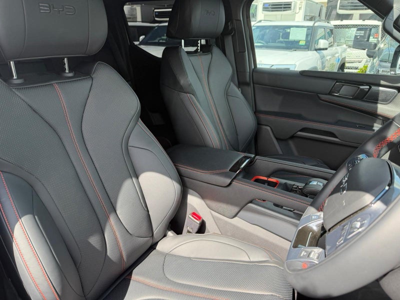 2025 BYD Shark 6 Premium PHEV UTE image 4