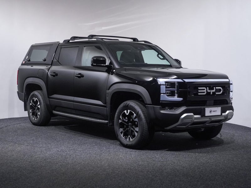 2025 BYD Shark 6 Premium PHEV UTE image 1