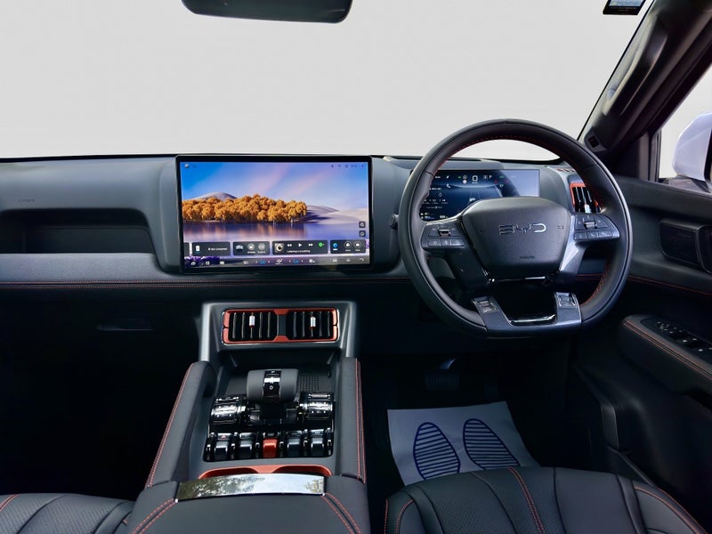 2025 BYD Shark 6 Premium PHEV UTE AWD image 3
