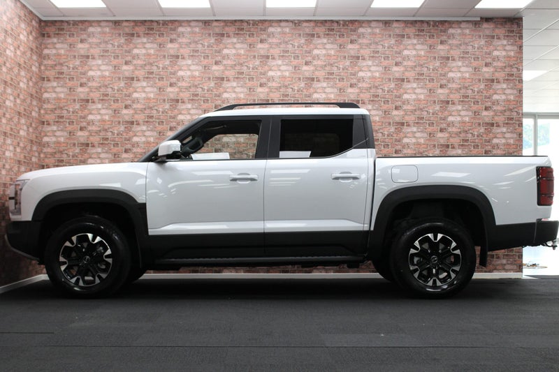 2025 BYD Shark 6 Super Hybrid Ute image 3