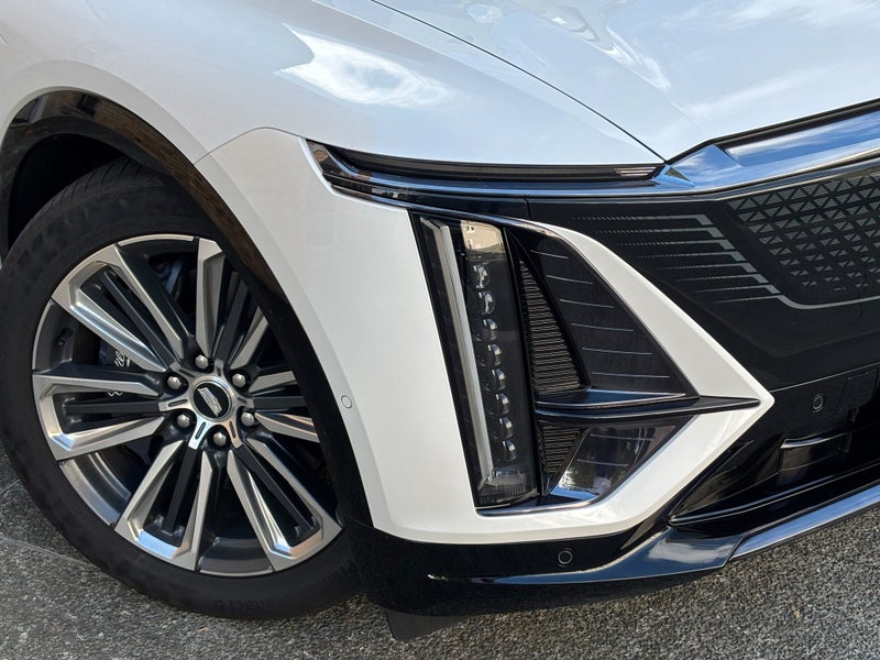 2025 Cadillac LYRIQ Sport image 4