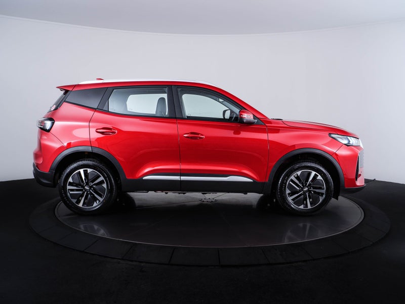 2025 Chery Tiggo 4 1.5L HEV ULT 2WD image 2