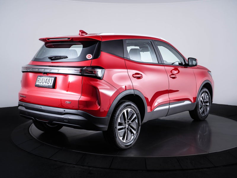 2025 Chery Tiggo 4 1.5L HEV ULT 2WD image 3