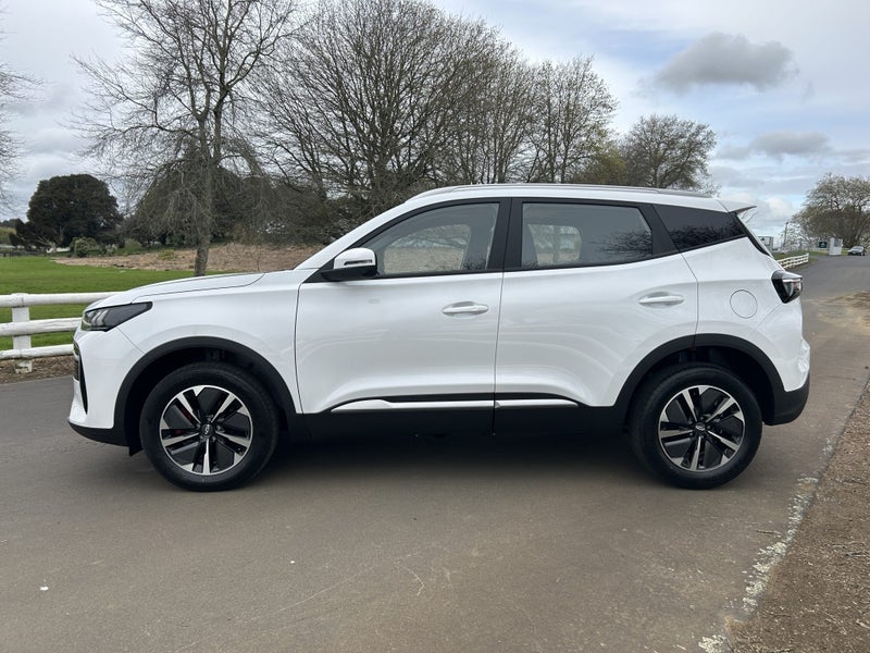 2025 Chery Tiggo 4 1.5T Ultimate Hybrid 2WD image 5