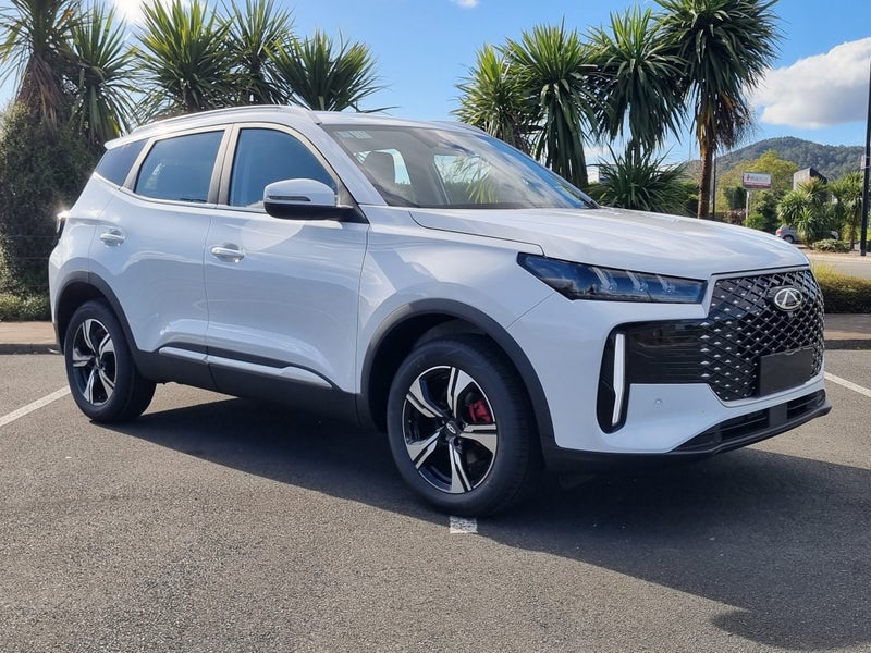 2025 Chery Tiggo 4 Pro Urban 1.5Pt/Cvt image 1