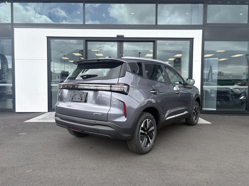 2025 Chery Tiggo 4 UL 1.5PHT/HD Urban image 3