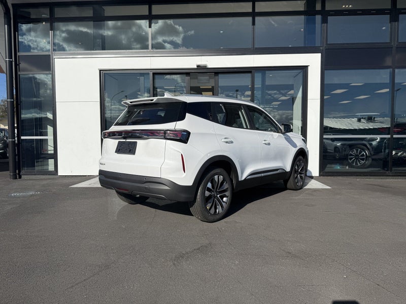 2025 Chery Tiggo 4 ULTIMATE 1.5PT/CVT image 3