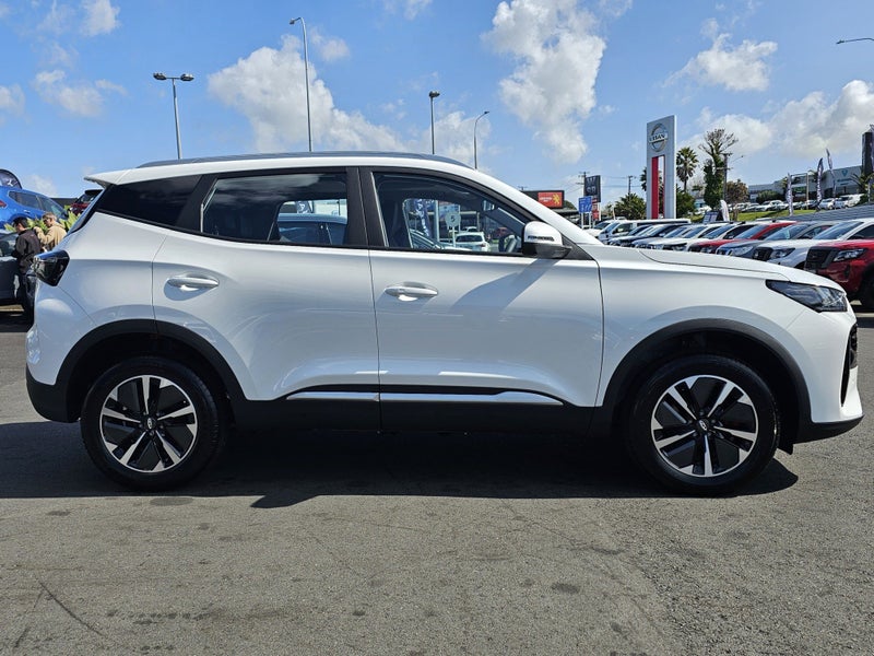 2025 Chery Tiggo 4 ULTIMATE HYBRID image 5