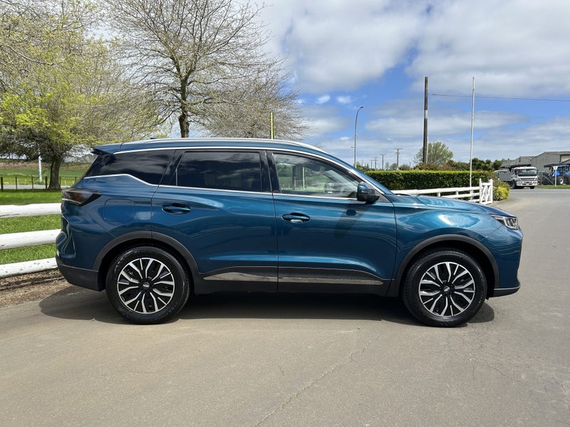 2025 Chery Tiggo 7 1.5T Urban Hybrid 2WD image 3