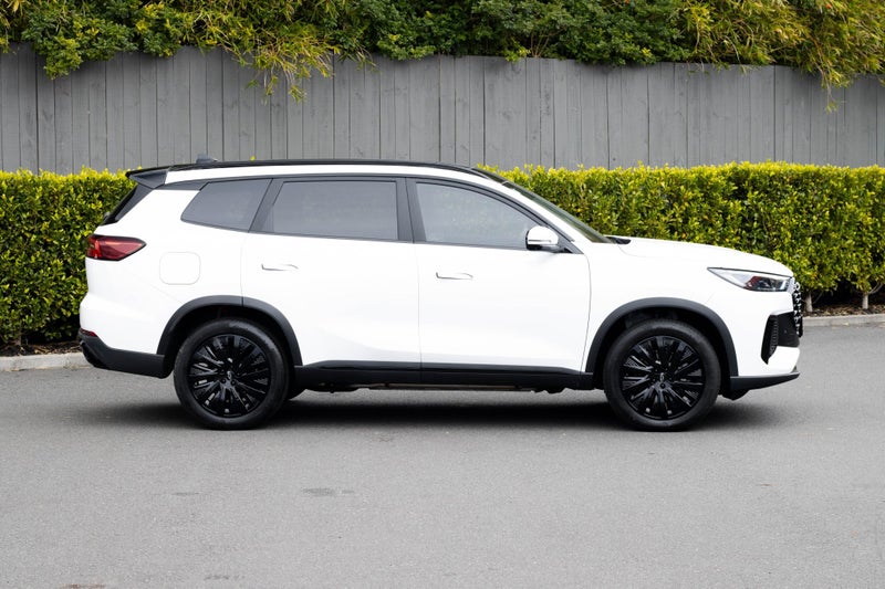 2025 Chery Tiggo 8 1.5T CSH ULTIMATE 2WD image 2