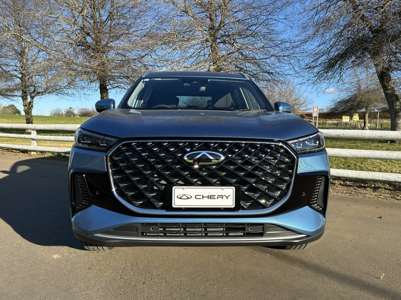 2025 Chery Tiggo 8 1.5T Ultimate Hyrbrid 2WD image 2