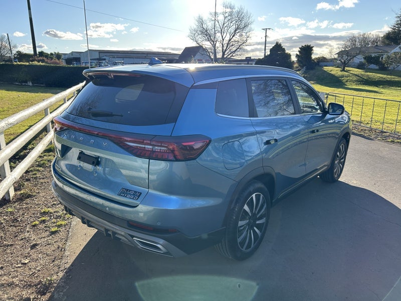 2025 Chery Tiggo 8 1.5T Ultimate Hyrbrid 2WD image 4