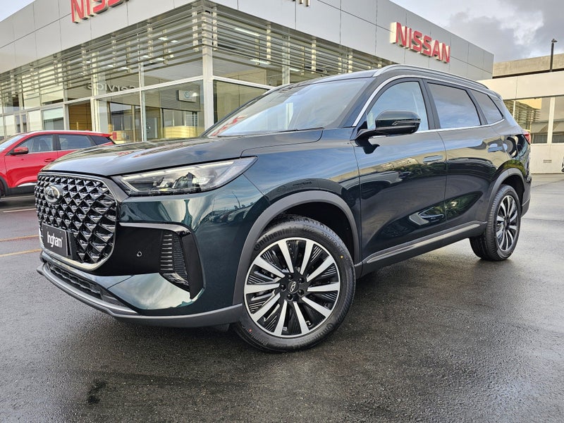 2025 Chery Tiggo 8 Ultimate 1.5T PHEV image 2