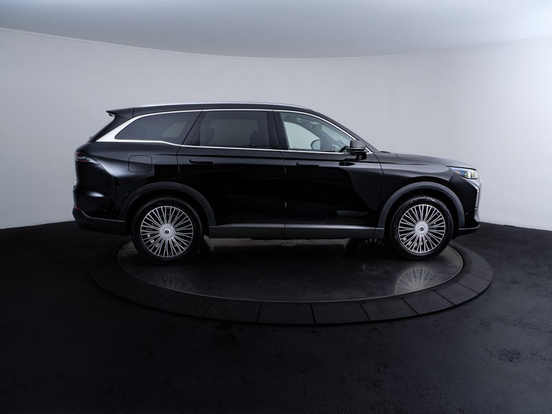 2025 Chery Tiggo 9 1.5T CSH ULT AWD image 4