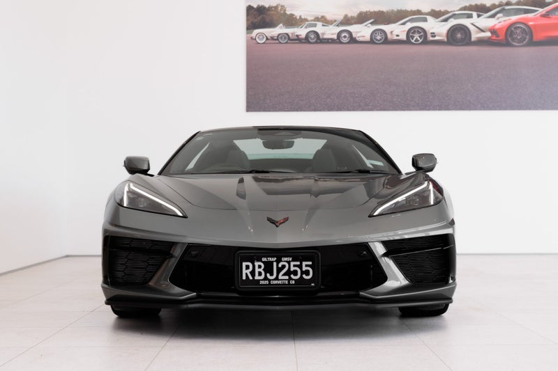 2025 Chevrolet Corvette 3LT Stingray Convertible image 3