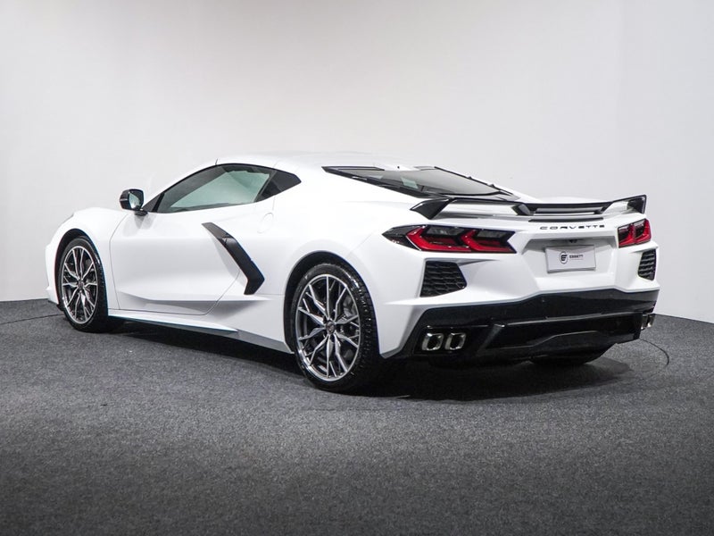 2025 Chevrolet Corvette Stingray 2LT Coupe 6.2L V8 image 5