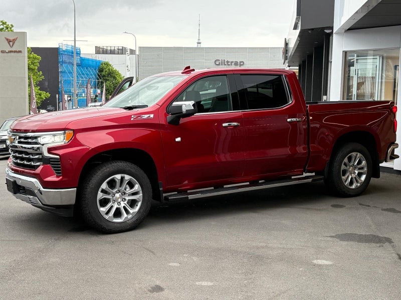 2025 Chevrolet Silverado 1500 Ltz Prem Tech Pack image 4