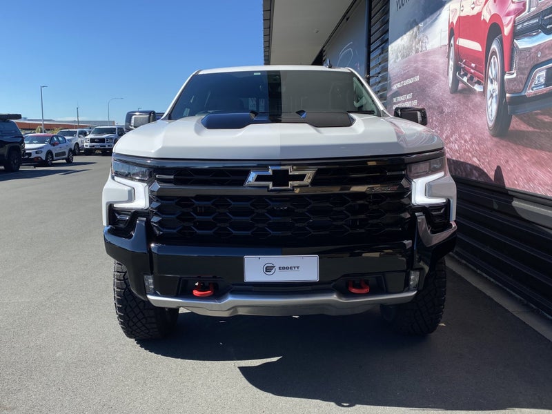 2025 Chevrolet Silverado 1500 ZR2 6.2l V8 Auto 4WD image 2