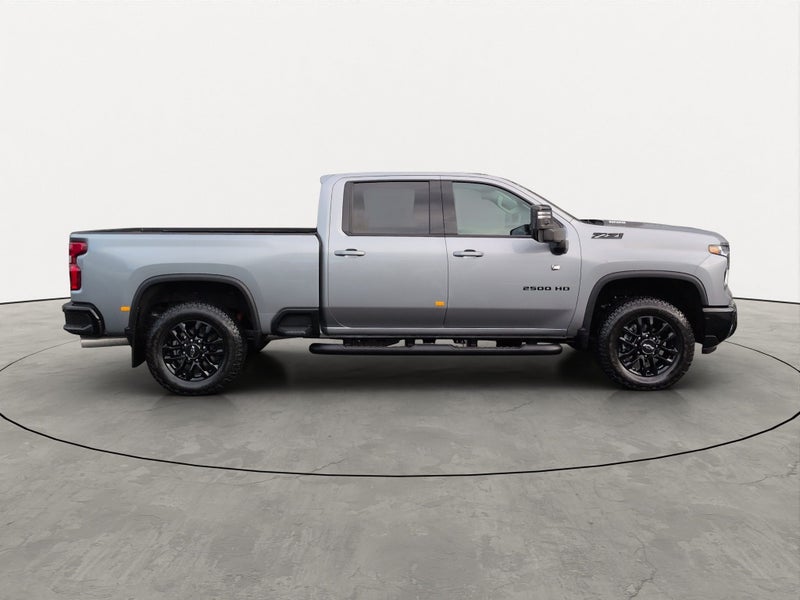 2025 Chevrolet Silverado 4x4 2500 HD LTZ Premium image 2