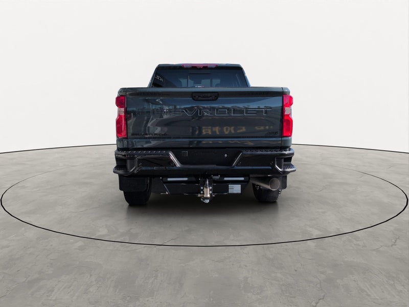 2025 Chevrolet Silverado 4x4 2500 HD LTZ Premium image 5