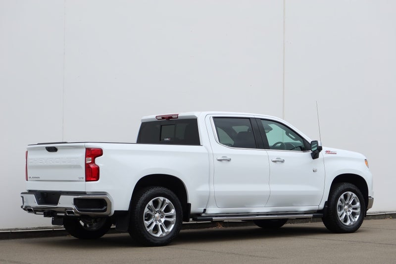 2025 Chevrolet Silverado GMSV Silverado LTZ Pre... image 3