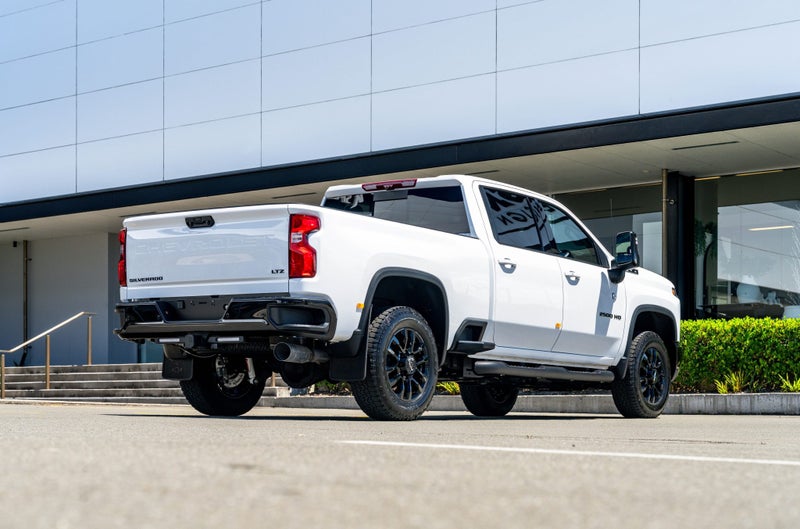 2025 Chevrolet Silverado HD LTZ Premium image 3