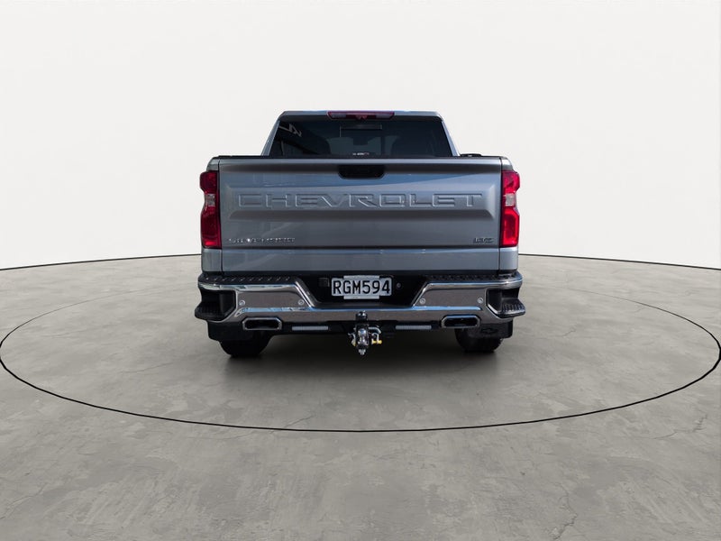 2025 Chevrolet Silverado LD LTZ Premium Tech Pa... image 5