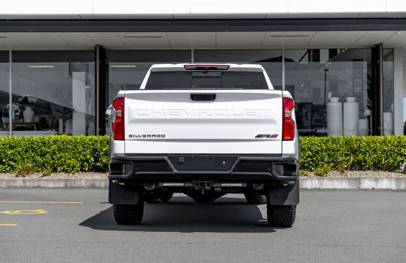 2025 Chevrolet Silverado MY24 ZR2 4x4 image 2
