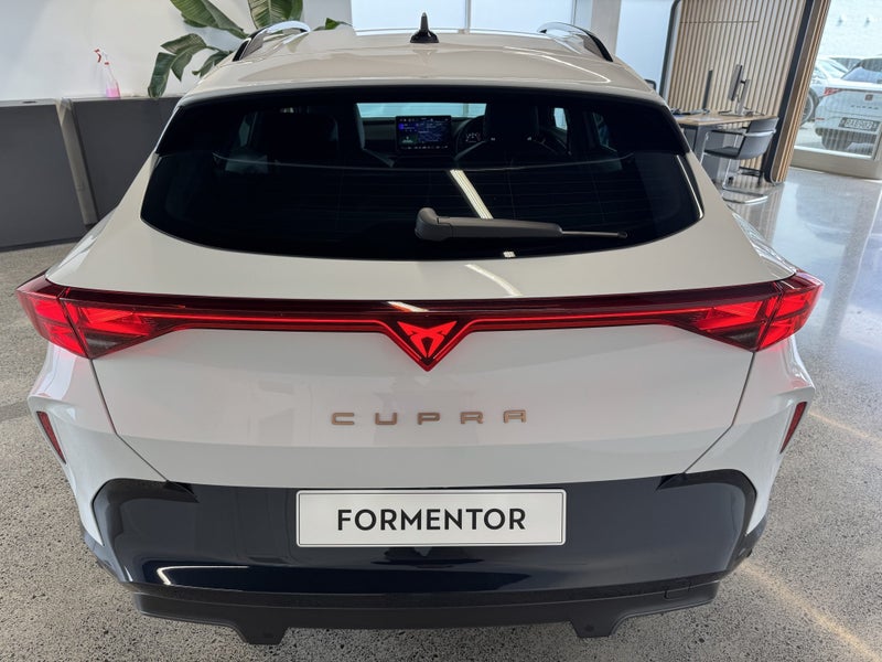 2025 Cupra Formentor FMC V FL image 5