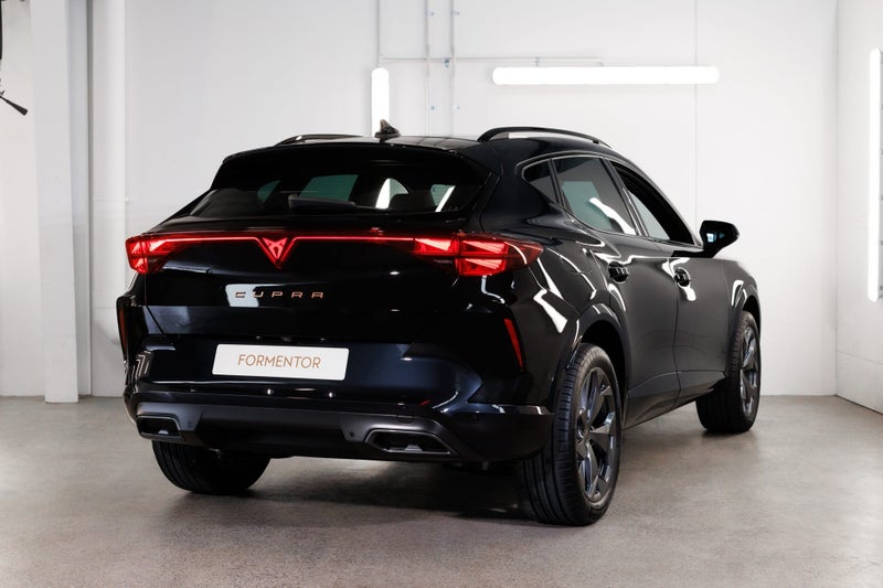2025 Cupra Formentor V image 2