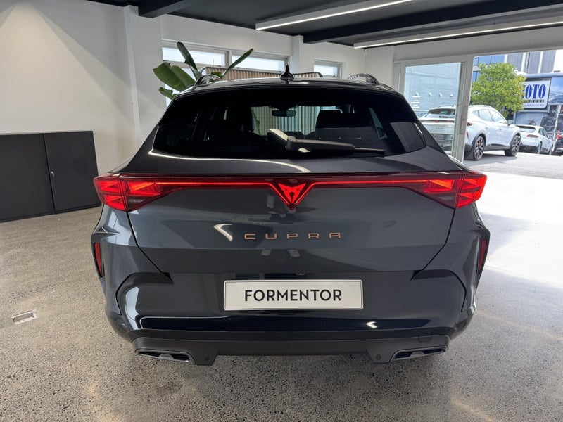 2025 Cupra Formentor V image 3