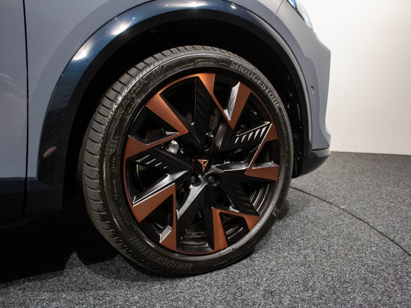 2025 Cupra Formentor VZ 245kW AWD image 3