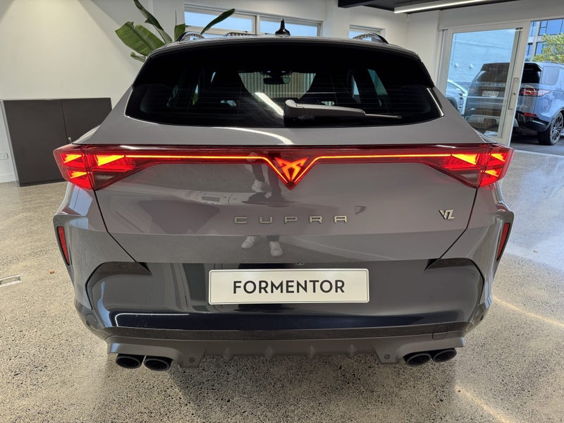 2025 Cupra Formentor VZ image 3