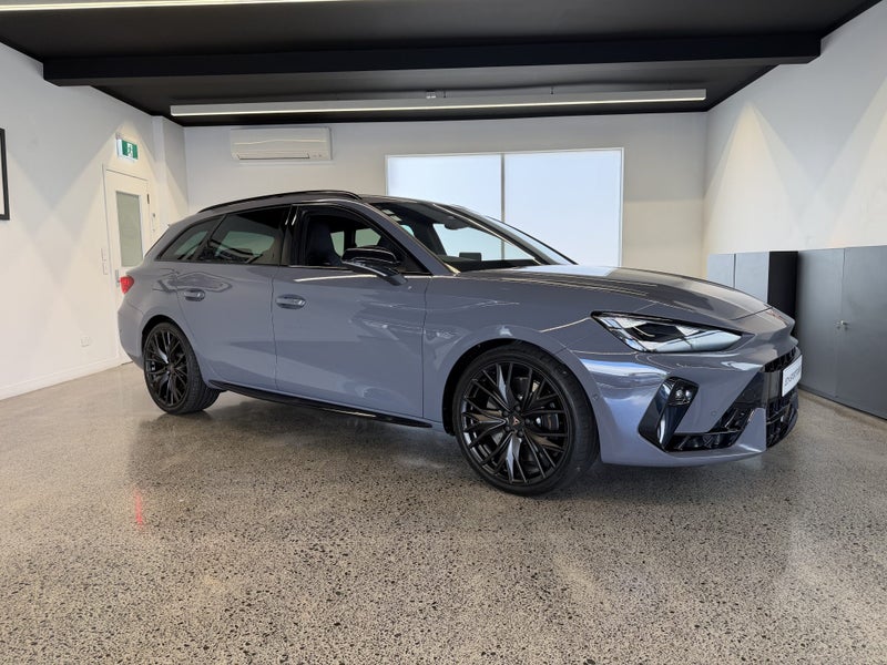 2025 Cupra Leon LEC VZ Sportstourer image 2