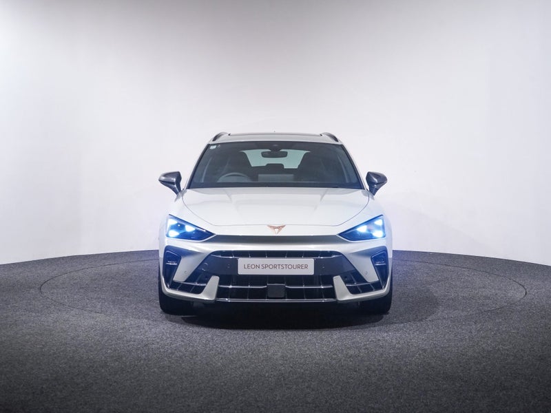 2025 Cupra Leon Sportstourer VZ 245kW AWD image 2