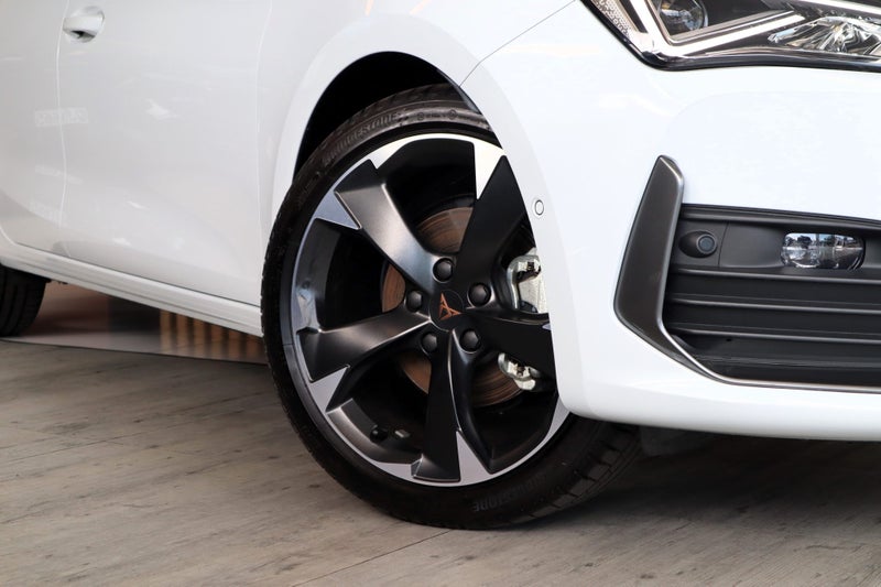 2025 Cupra Leon V Sportstourer 1.5L mHEV image 3