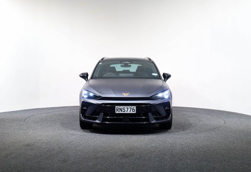2025 Cupra Leon V Sportstourer MHEV 110kW image 2