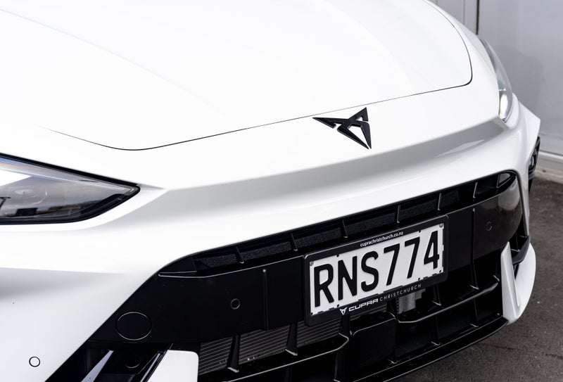 2025 Cupra Leon VZ Sportstourer 2.0 Petrol Turb... image 2