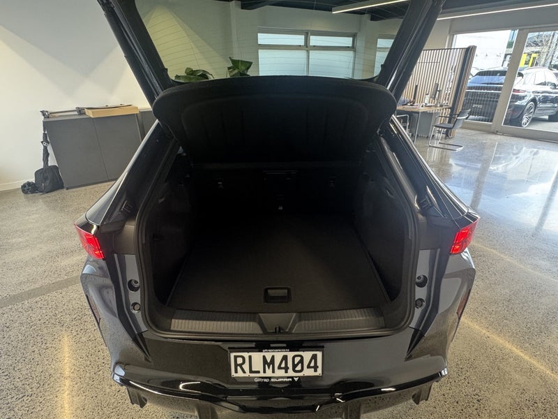 2025 Cupra Tavascan VZ image 4