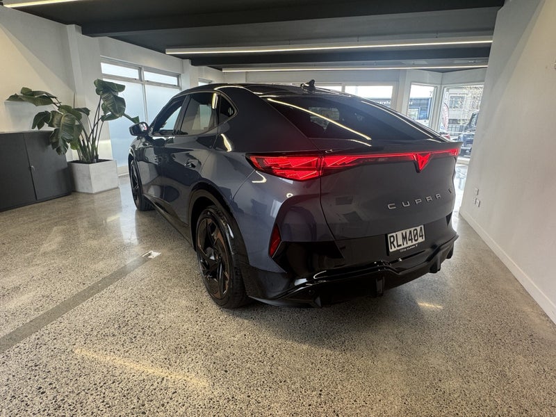 2025 Cupra Tavascan VZ image 5