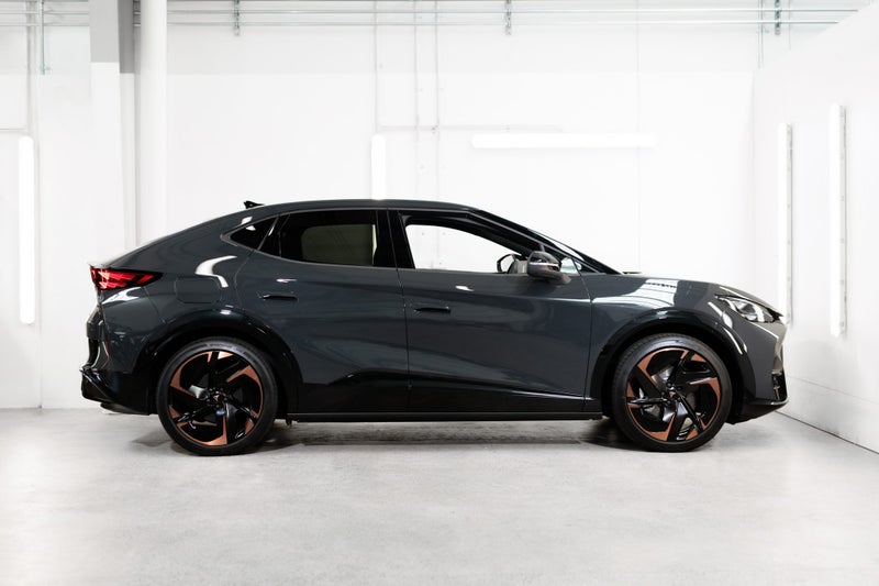 2025 Cupra Tavascan VZ image 4