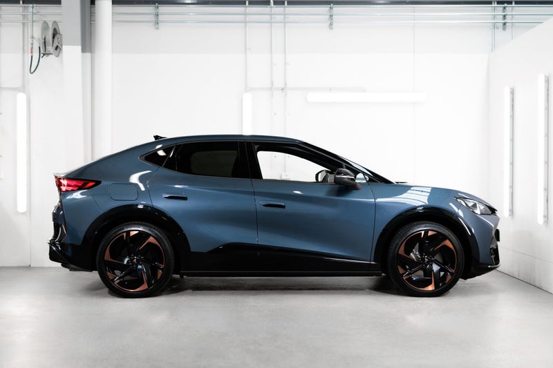 2025 Cupra Tavascan VZ image 4