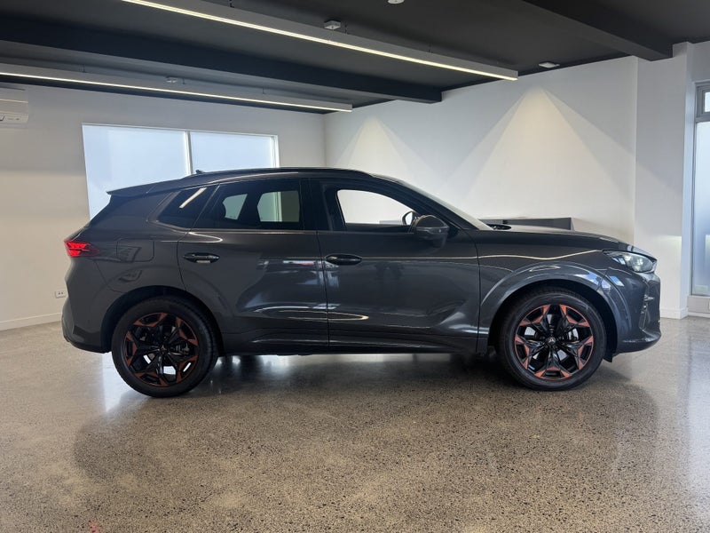 2025 Cupra Terramar TER V 4Drive image 2