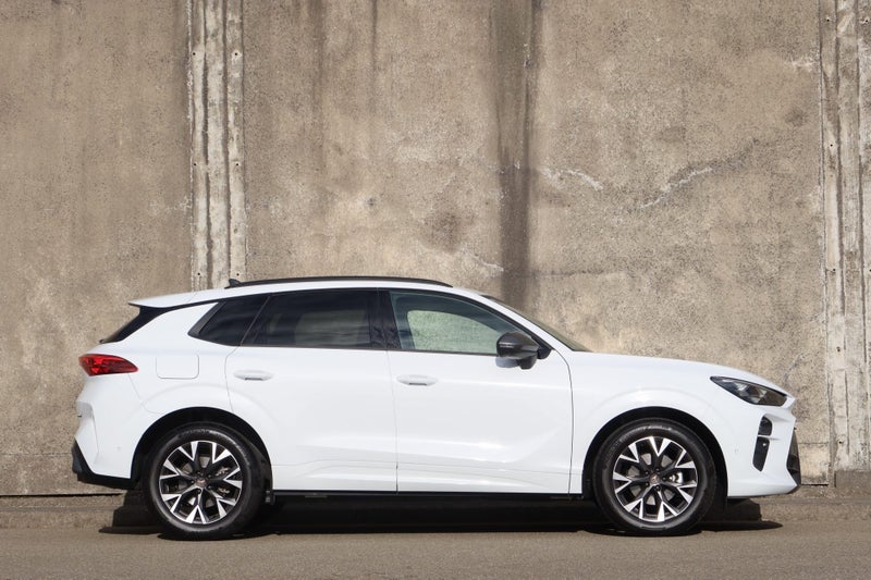 2025 Cupra Terramar V image 2