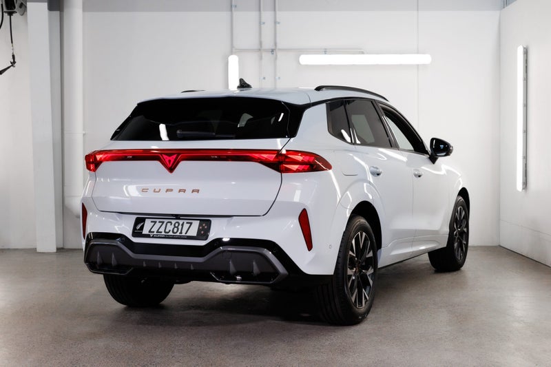 2025 Cupra Terramar V image 2