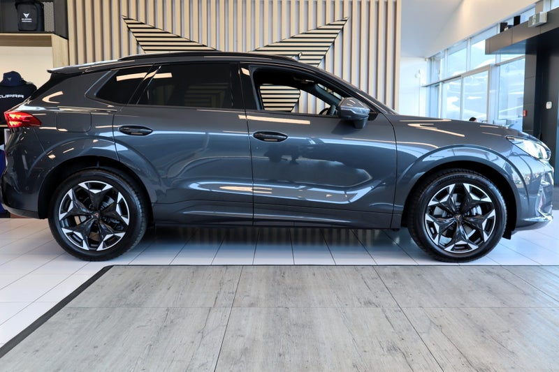 2025 Cupra Terramar V 4Drive 2.0L Turbo Petrol 4WD image 2