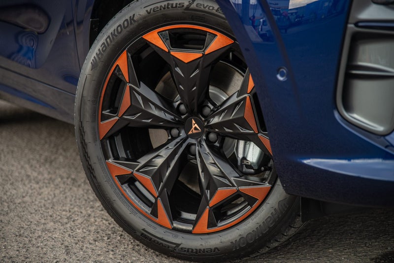 2025 Cupra Terramar V 4Drive 2.0P/Awd image 4