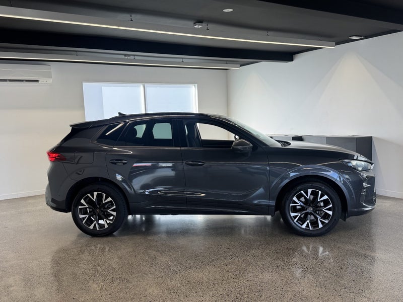 2025 Cupra Terramar V image 2