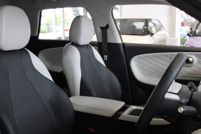 2025 Dongfeng Box 44Kwh/Ev/At image 4